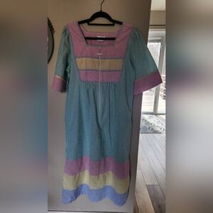 National Vintage Seersucker Dress MuuMuu Nightgown Housecoat
